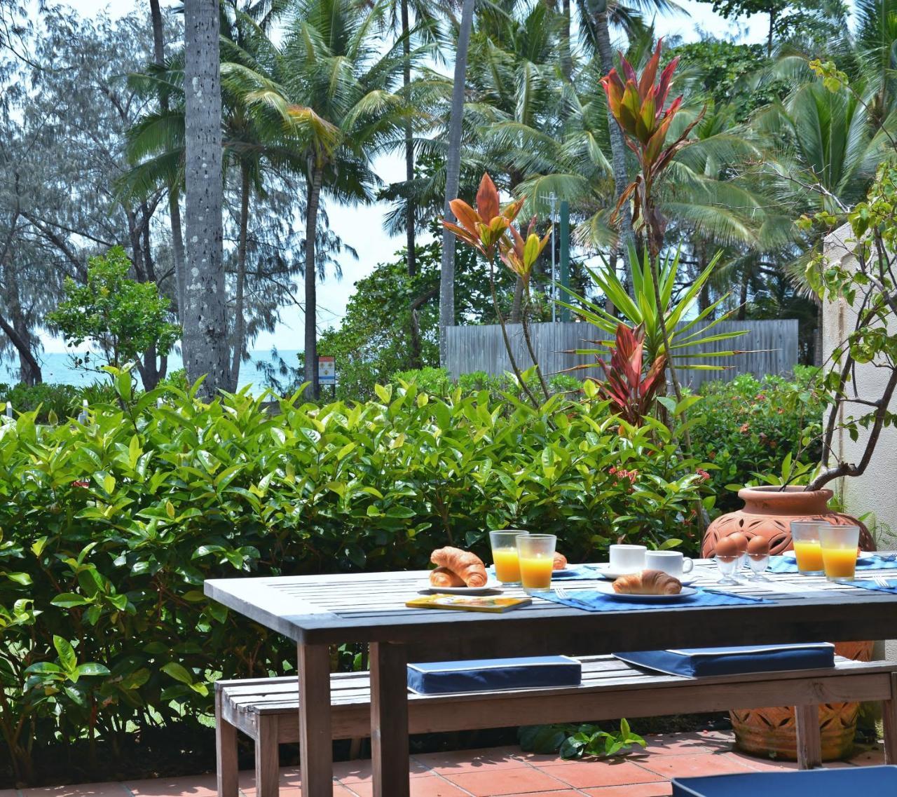 Number 2 On The Beach | Beautiful Beachfront Villa Port Douglas Luaran gambar
